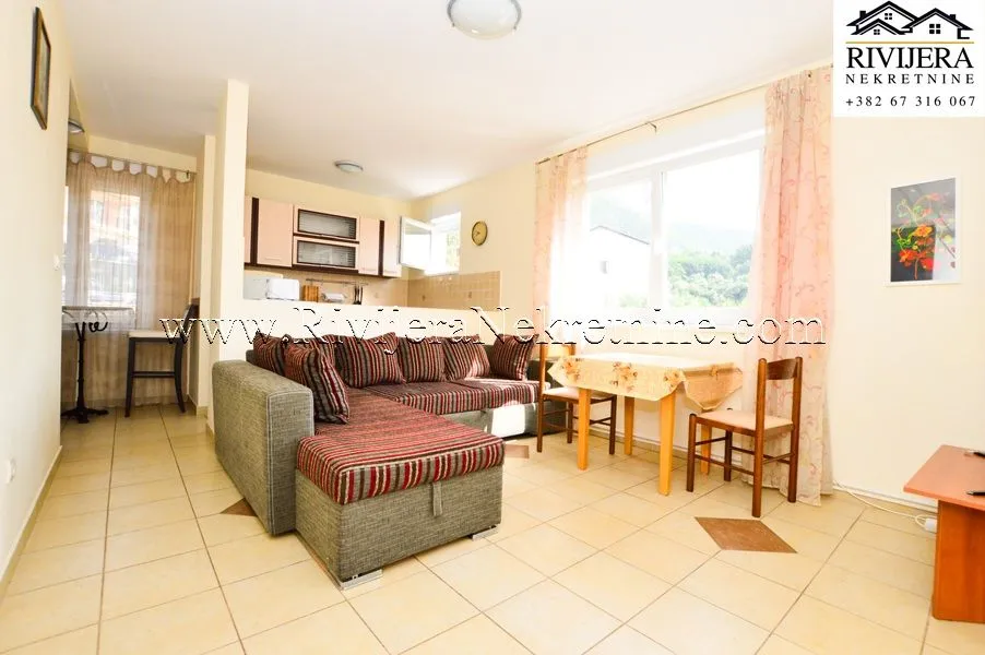 Prodaja, kuća, 260m², Đenovići, Herceg Novi