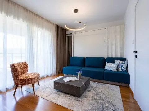 Izdavanje, garsonjera, 30m², Radovići, Tivat - image 2