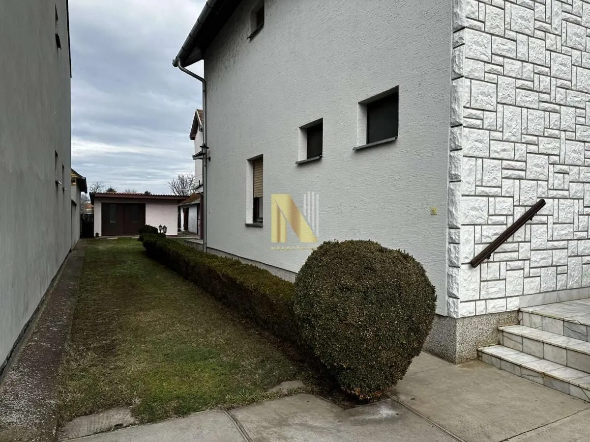 Prodaja, kuća, 281m², Centar, Žabljak
