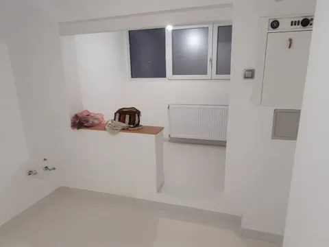 Sale, three bedroom apartment, 60m², Voždovac, Voždovac Sve Podlokacije - image 8