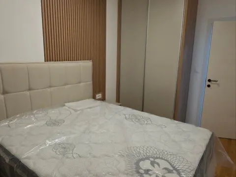 Rent, one bedroom apartment, 44m², Stari Aerodrom, Podgorica - image 3