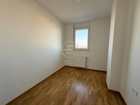 Sale, four bedroom apartment, 130m², Telep, Novi Sad Sve Podlokacije - image 8