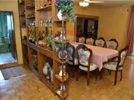 Izdavanje, kuća, 696m², Zlatica, Podgorica - image 48