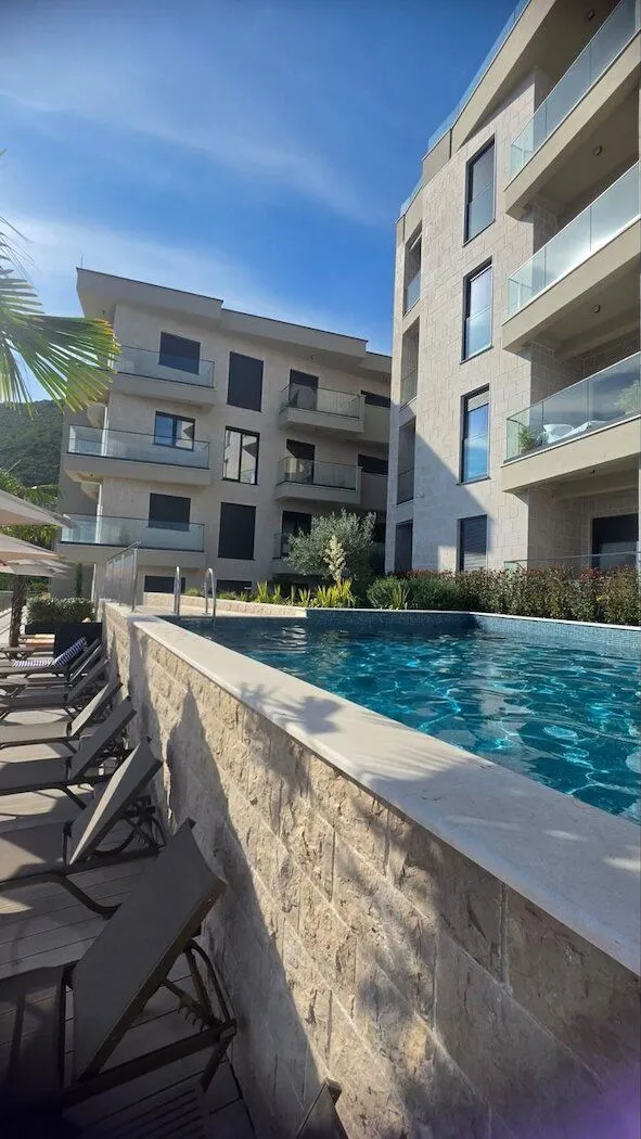 Sale, one bedroom apartment, 49m², Petrovac, Budva
