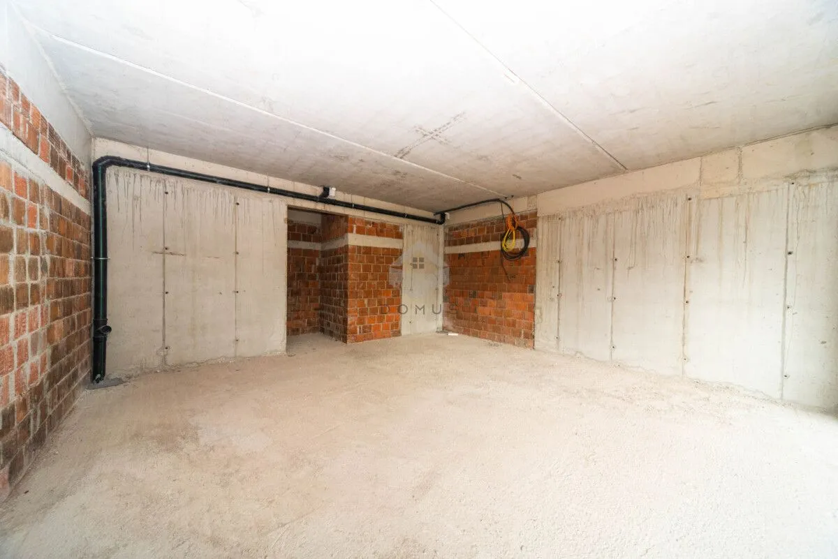 Sale, office space, 47m², Pobrežje, Podgorica