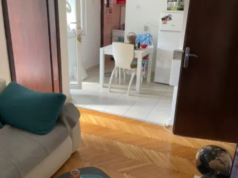 Prodaja, jednosoban stan, 35m², Blok 6, Podgorica - image 7