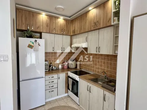 Izdavanje, jednosoban stan, 38m², Bulevar Evrope, Novi Sad Sve Podlokacije - image 4