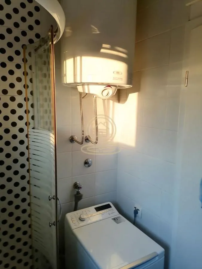 Rent, two bedroom apartment, 51m², Kalenić Pijaca, Vračar Sve Podlokacije