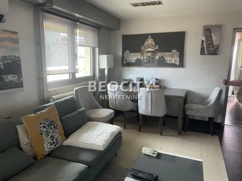 Izdavanje, stan, 130m², Centar Sve Podlokacije, Beograd - image 2