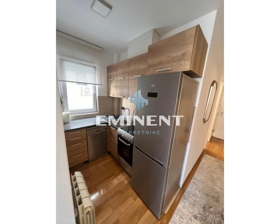 Rent, apartment, 35m², Lekino Brdo, Voždovac Sve Podlokacije