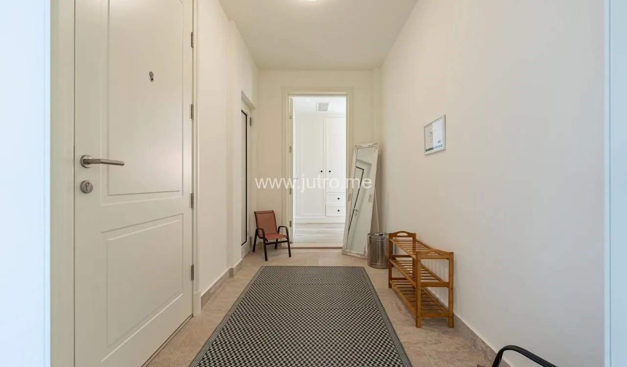 Prodaja, trosoban stan, 190m², Luštica Bay, Tivat