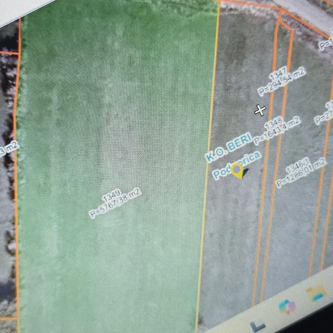Prodaja, plac, 5800m², Beri, Podgorica