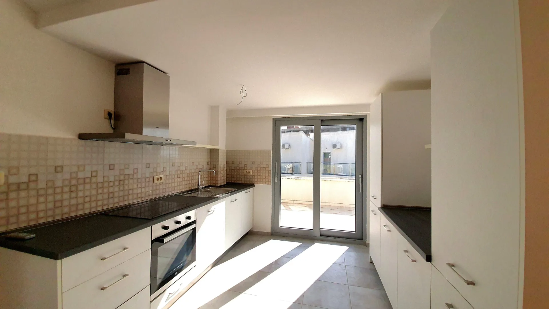 Sale, studio apartment, 171m², Petrovac, Budva