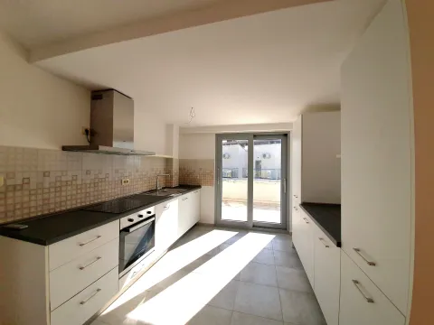 Sale, studio apartment, 171m², Petrovac, Budva - image 8