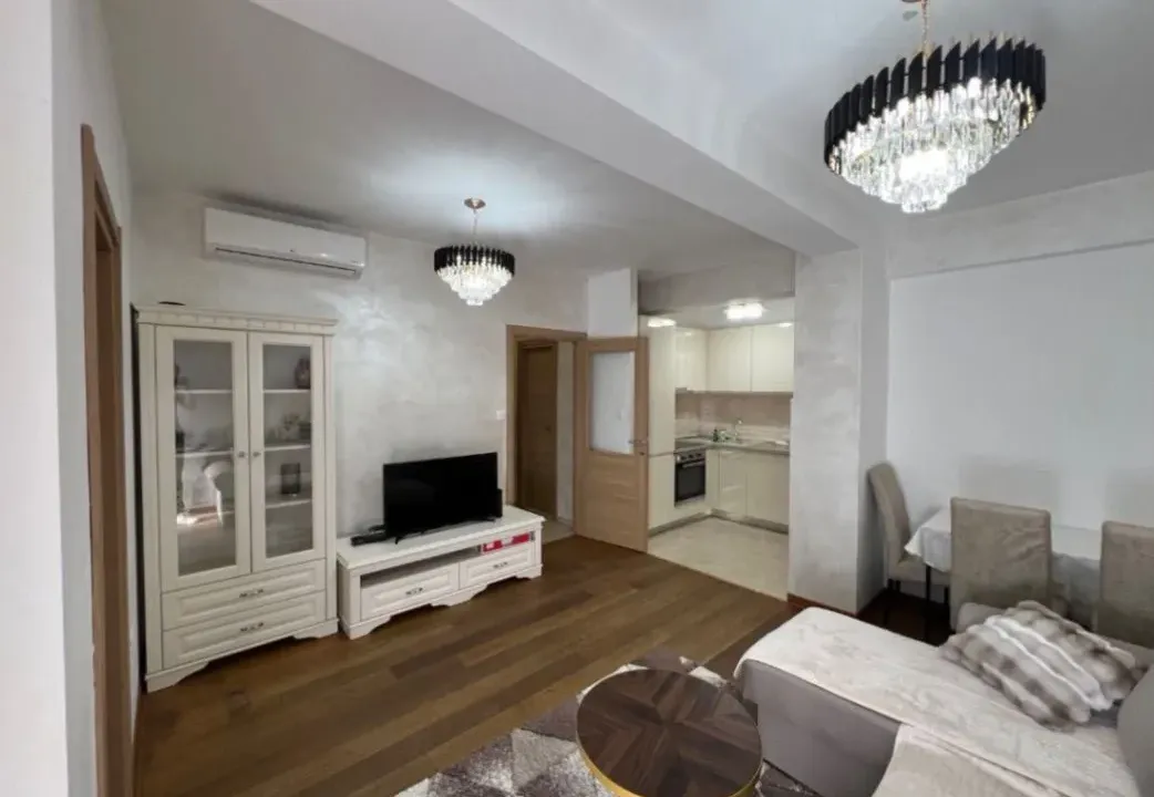 Izdavanje, dvosoban stan, 53m², Zabjelo, Podgorica