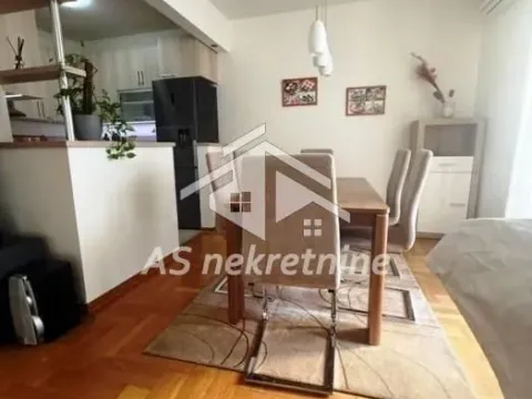 Rent, three bedroom apartment, 106m², Vračar Hram, Vračar Sve Podlokacije - image 3