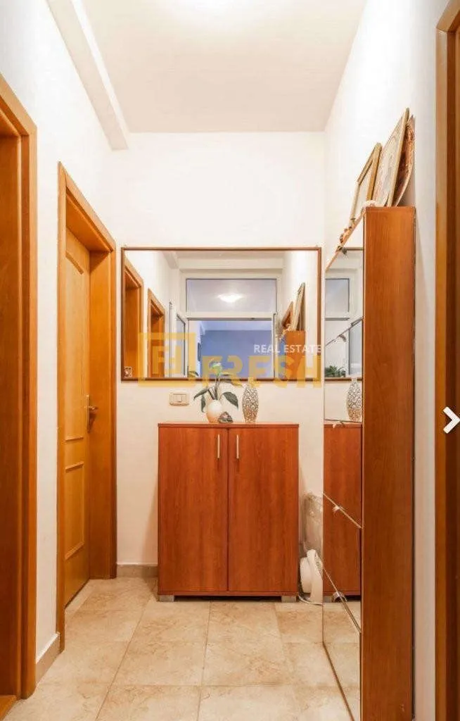 Sale, two bedroom apartment, 106m², Tivat, Crna Gora