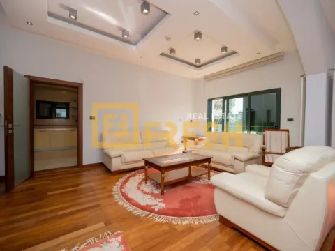 Rent, house, 380m², Mareza, Podgorica - image 14