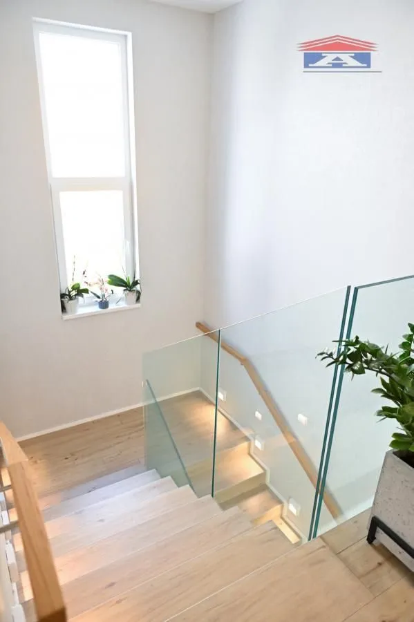 Sale, house, 360m², Petrovaradin, Novi Sad