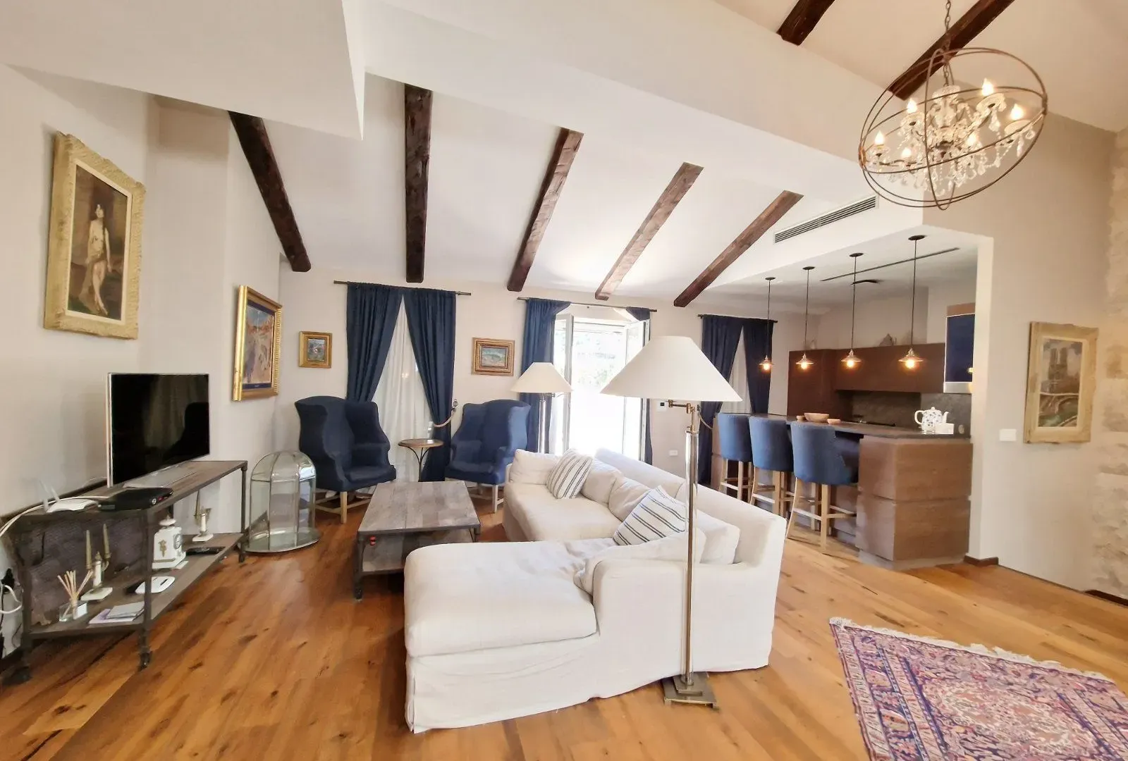 Prodaja, trosoban stan, 192m², Stari Grad, Budva