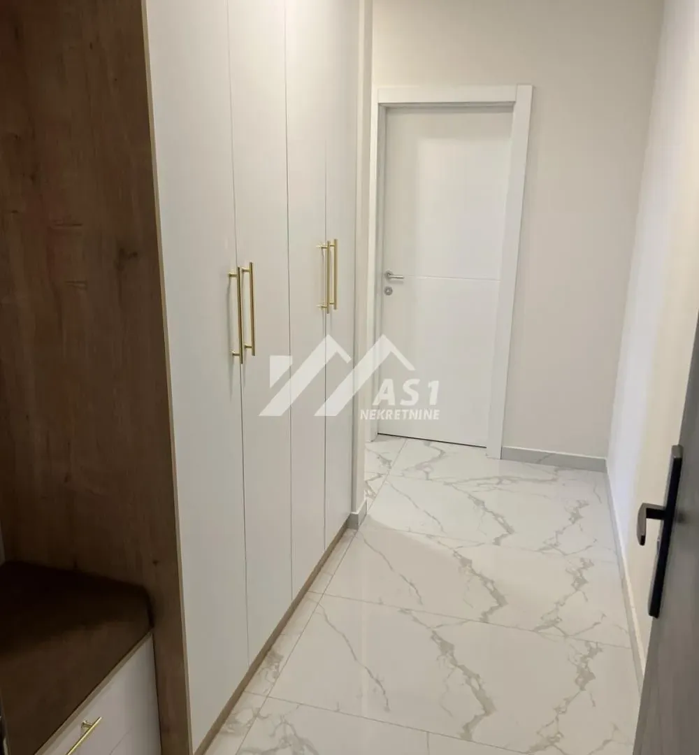 Izdavanje, dvosoban stan, 44m², Telep, Novi Sad Sve Podlokacije