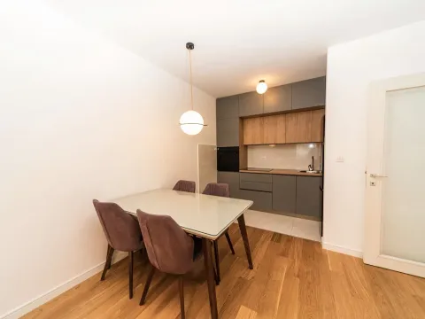 Rent, two bedroom apartment, 75m², Central Point, Podgorica - image 6