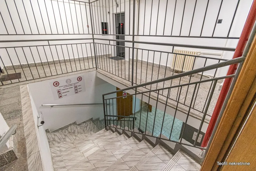 Sale, office space, 535m², Banovo Brdo, Beograd