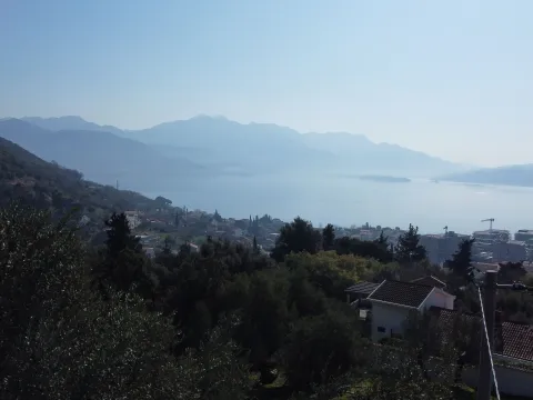 Zemljište in Baošići