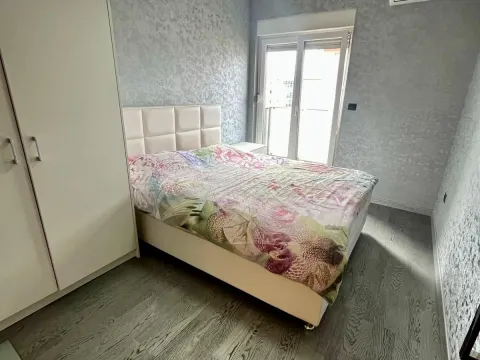 Rent, one bedroom apartment, 55m², City Kvart, Podgorica - image 8