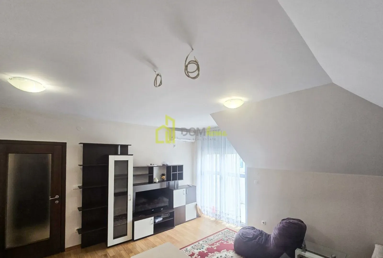 Izdavanje, jednosoban stan, 53m², Gorica C, Podgorica