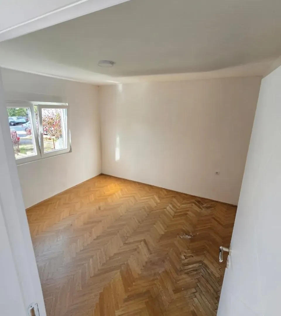 Rent, office space, 75m², Gornja Gorica, Podgorica