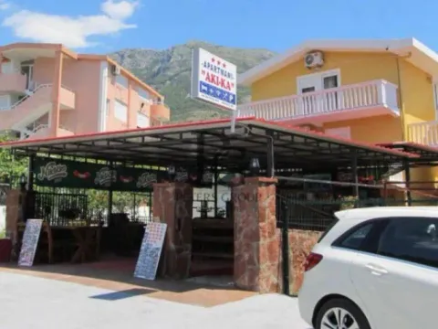 Sale, hospitality venue, 300m², Sutomore, Bar