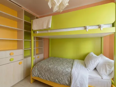 Sale, five bedroom apartment, 111m², Bečići, Budva - image 12