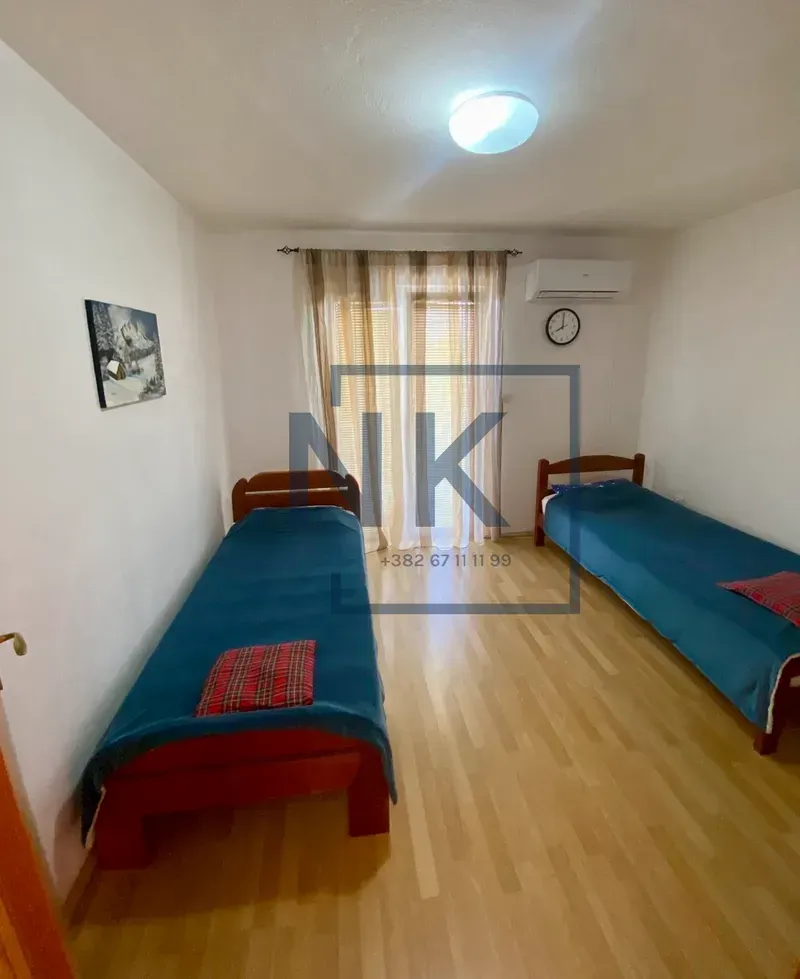 Izdavanje, dvosoban stan, 90m², Tološi, Podgorica