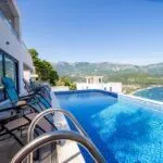 Izdavanje, kuća, 250m², Budva, Crna Gora - image 33