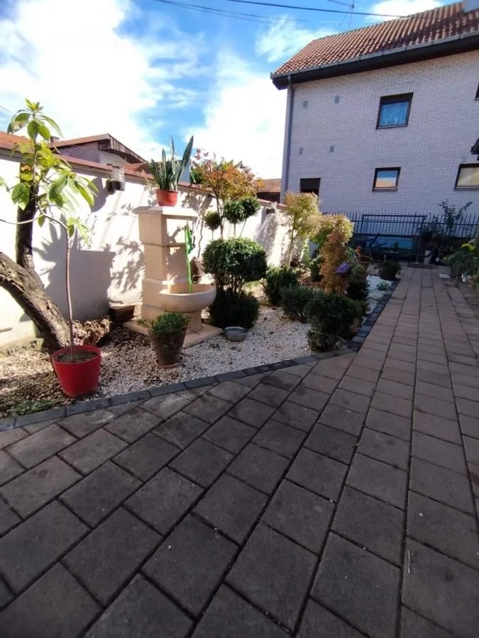Prodaja, kuća, 160m², Levač, Jagodina