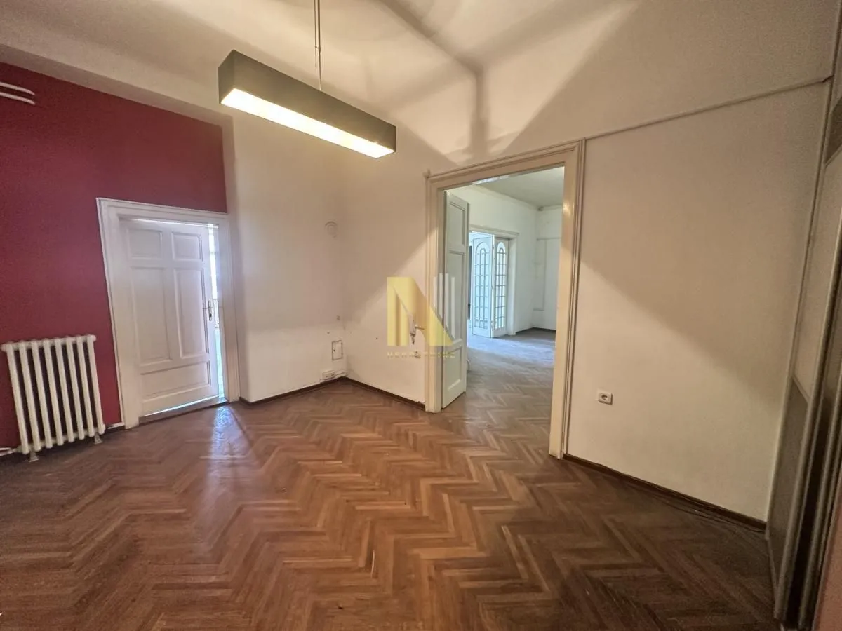 Rent, four bedroom apartment, 163m², Centar, Novi Sad