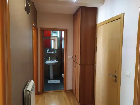Rent, two bedroom apartment, 75m², Preko Morače, Podgorica - image 8
