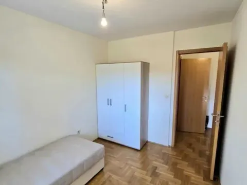 Prodaja, stan, 64m², Stari Aerodrom, Podgorica - image 2