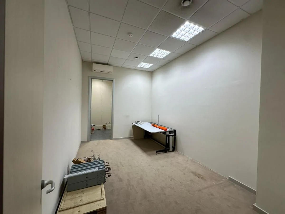 Rent, office space, 240m², Centar, Tivat