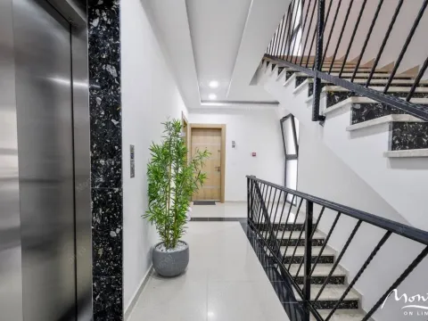 Prodaja, dvosoban stan, 73m², Tivat, Crna Gora - image 19