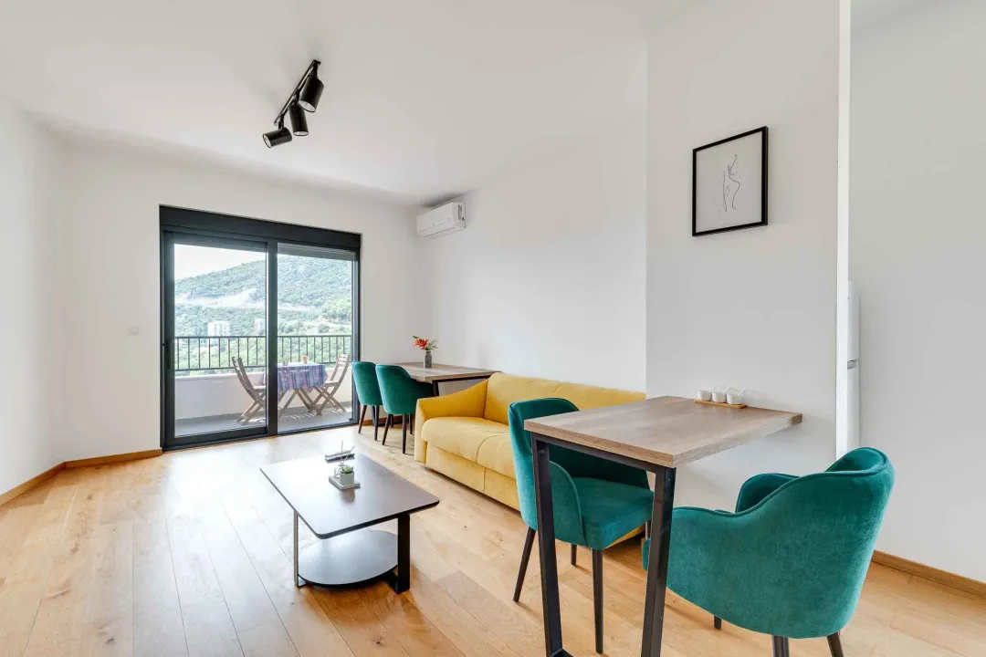 Sale, one bedroom apartment, 48m², Bečići, Budva