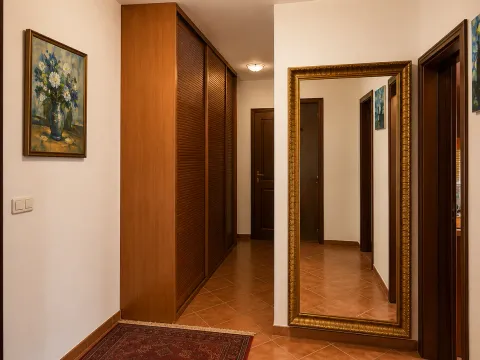 Prodaja, trosoban stan, 136m², Gorica C, Podgorica - image 6