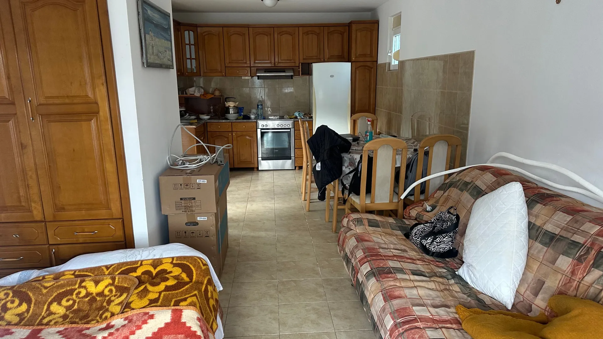 Izdavanje, kuća, 40m², Lastva Grbaljska, Kotor