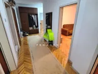 Izdavanje, četvorosoban stan, 120m², Pantelej, Niš - image 12