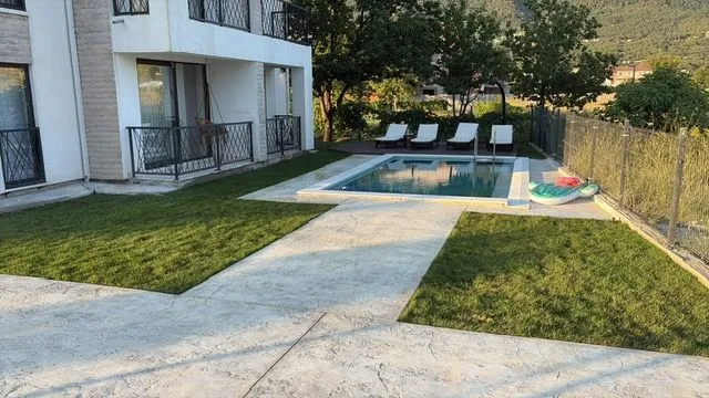 Prodaja, kuća, 100m², Lješevići, Kotor