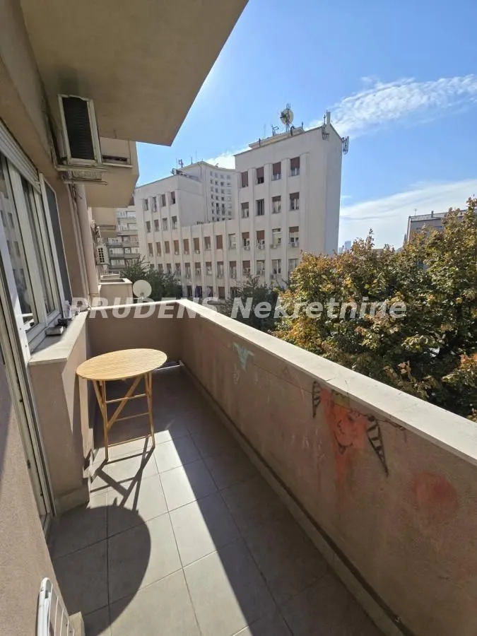 Sale, two bedroom apartment, 66m², Stari Grad, Beograd