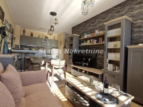 Sale, two bedroom apartment, 59m², Telep, Novi Sad Sve Podlokacije - image 2
