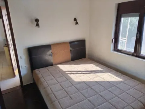 Rent, house, 40m², Dobra Voda, Budva - image 10