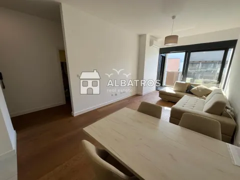 Prodaja, jednosoban stan, 65m², Soho City, Bar - image 3